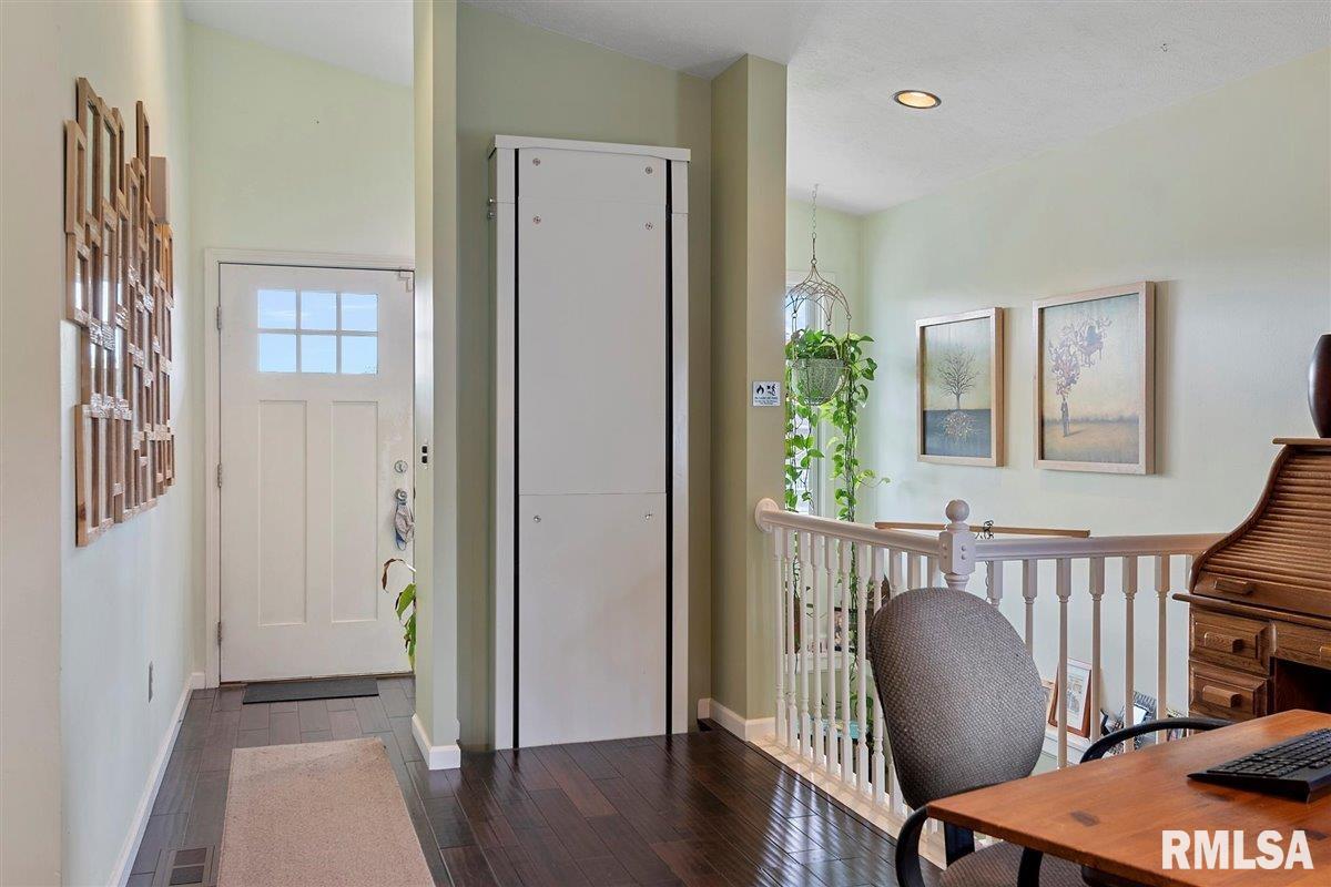 2904 Tanner Road Springfield, IL 62702 - Photo 10 of 48