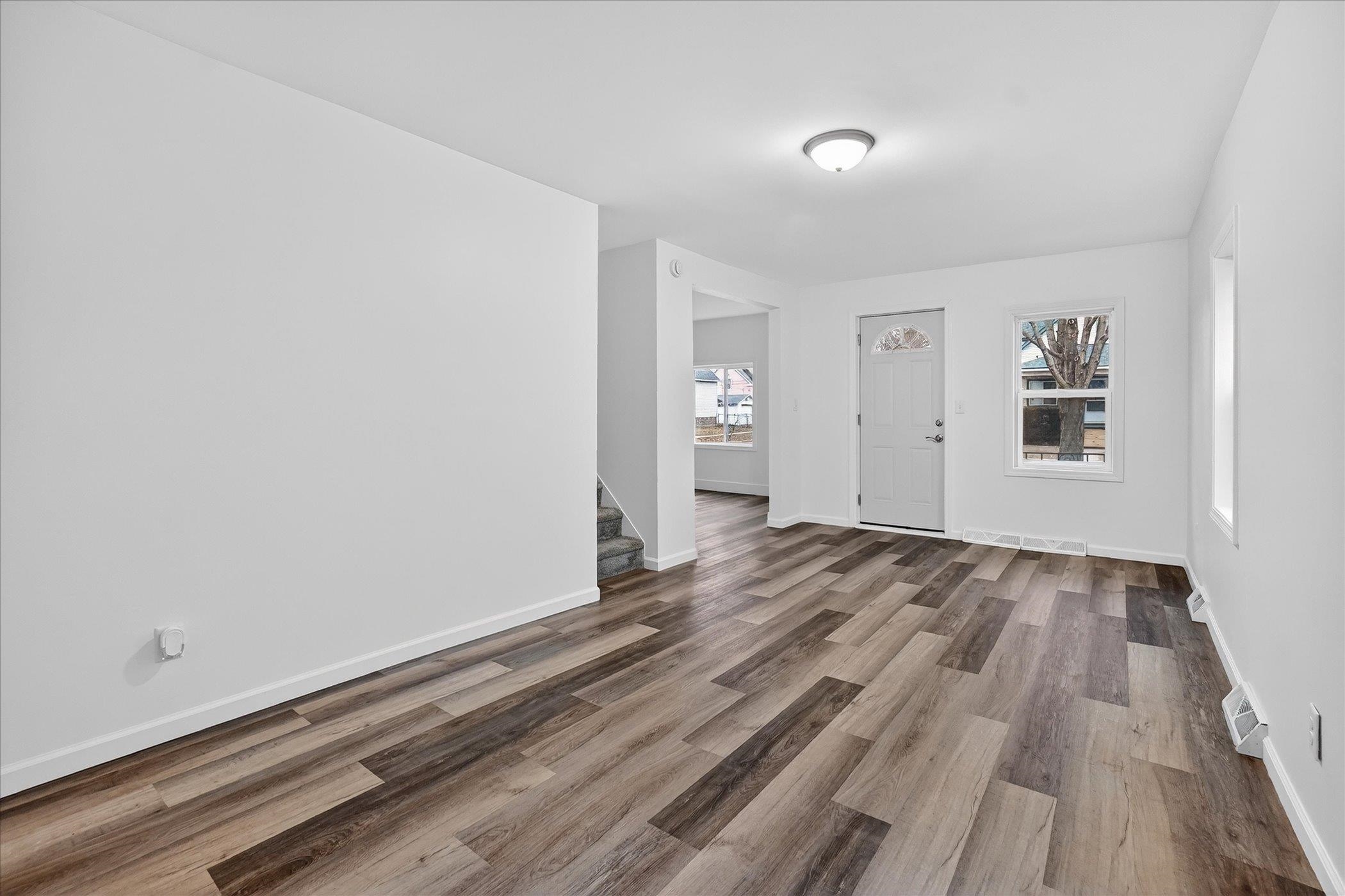 400 Fraser Street Bay City, MI 48708 - Photo 13 of 42