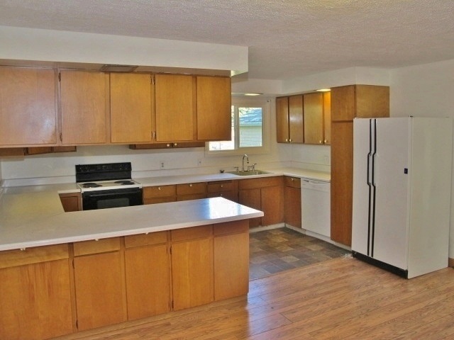 106 North McDonald Road Spokane Valley, WA 99216 - Photo 3 of 20 Gallery Image 3