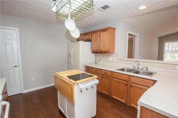 $374,900 | 1029 Stone Creek Lane, Monroe, GA 30655