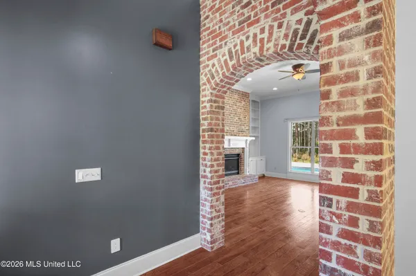 $699,900 | 151 Lakeshire Parkway, Canton, MS 39046