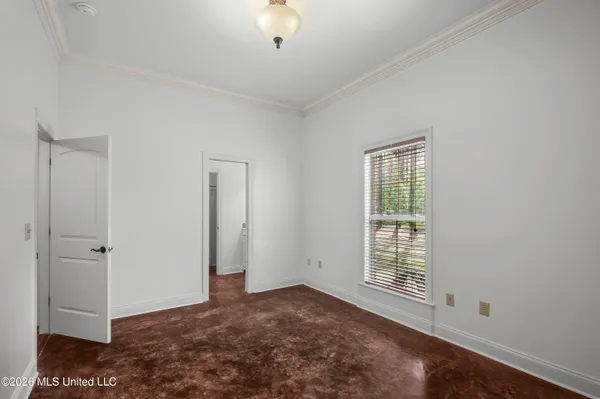 $699,900 | 151 Lakeshire Parkway, Canton, MS 39046