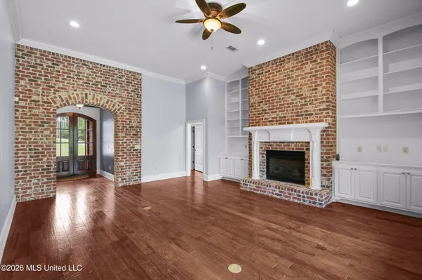 $699,900 | 151 Lakeshire Parkway, Canton, MS 39046