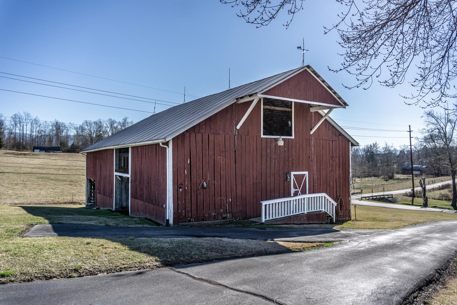 2007 Holly Creek Road Greeneville, TN 37745 - Photo 55 of 90 2006HollyCreekG_067