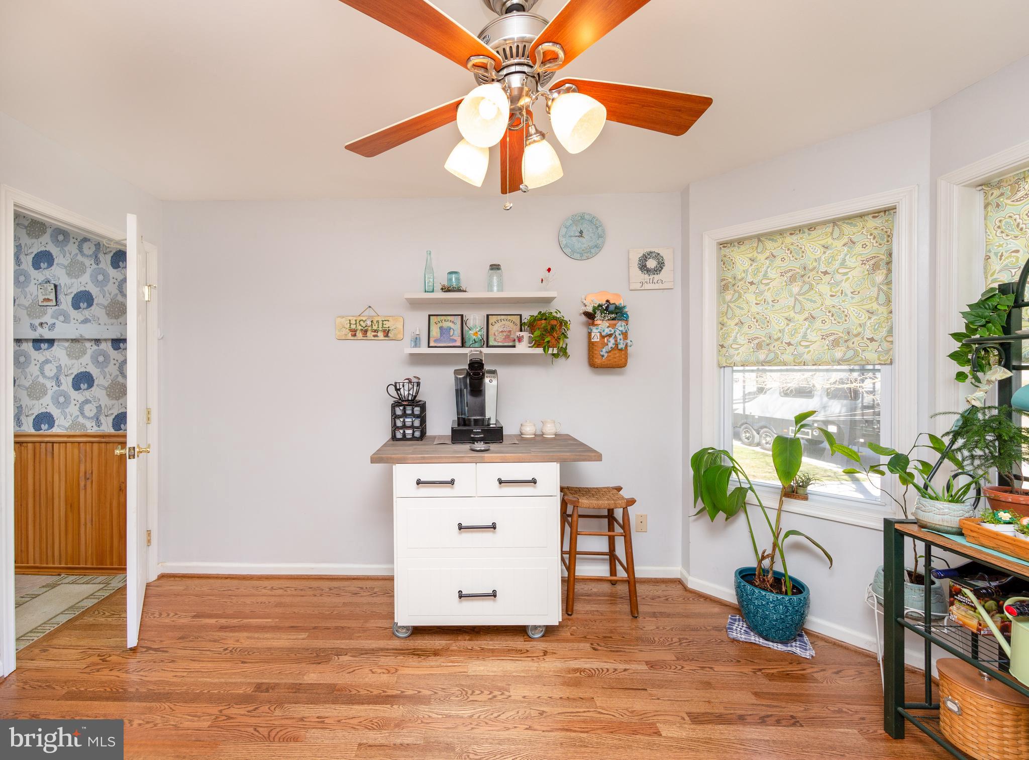 198 Clubhouse Road Delta, PA 17314 - Photo 22 of 37 BREAKFAST NOOK