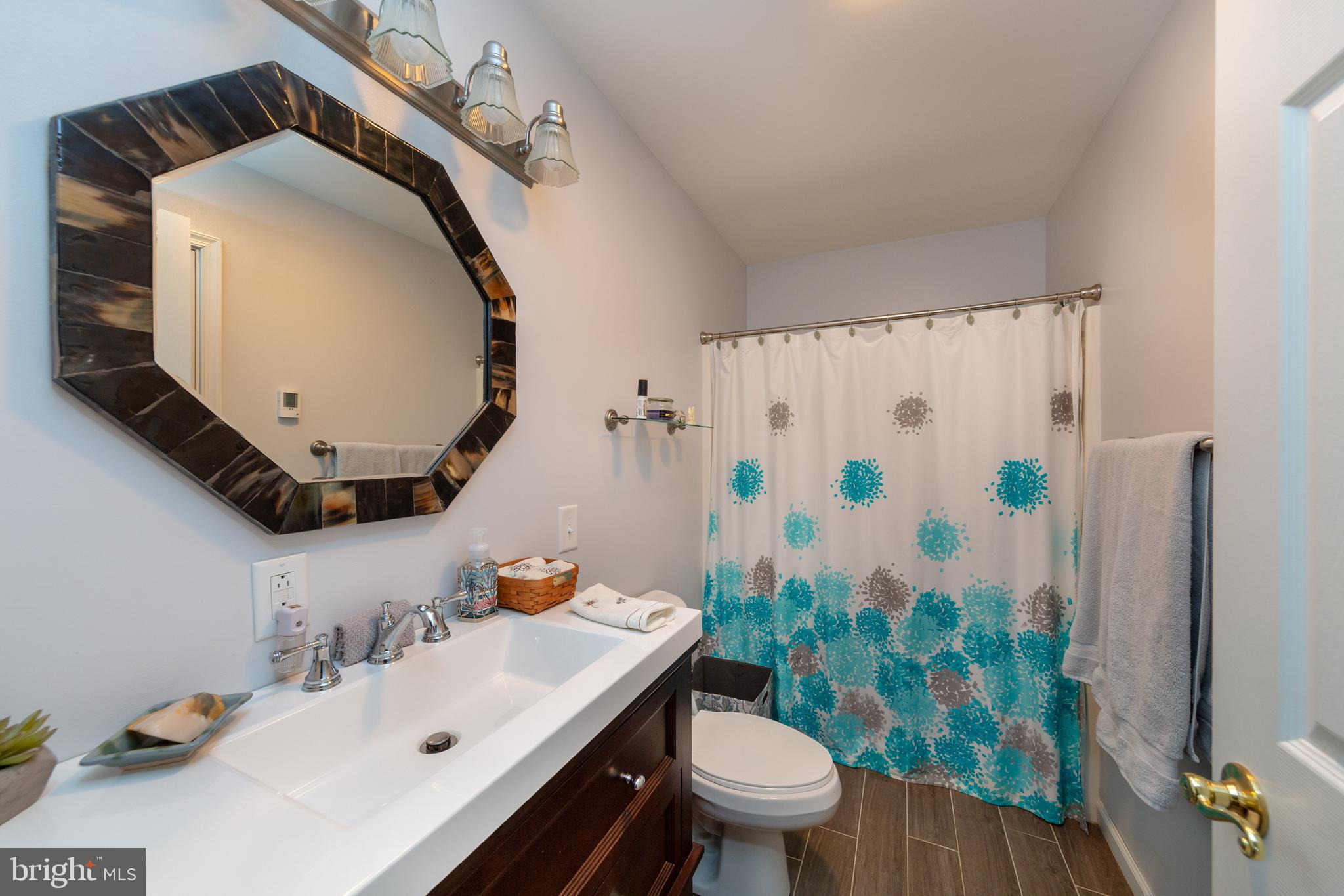198 Clubhouse Road Delta, PA 17314 - Photo 25 of 37 MAIN BATH WITH RADIANT HEAT TILE FLOOR !!