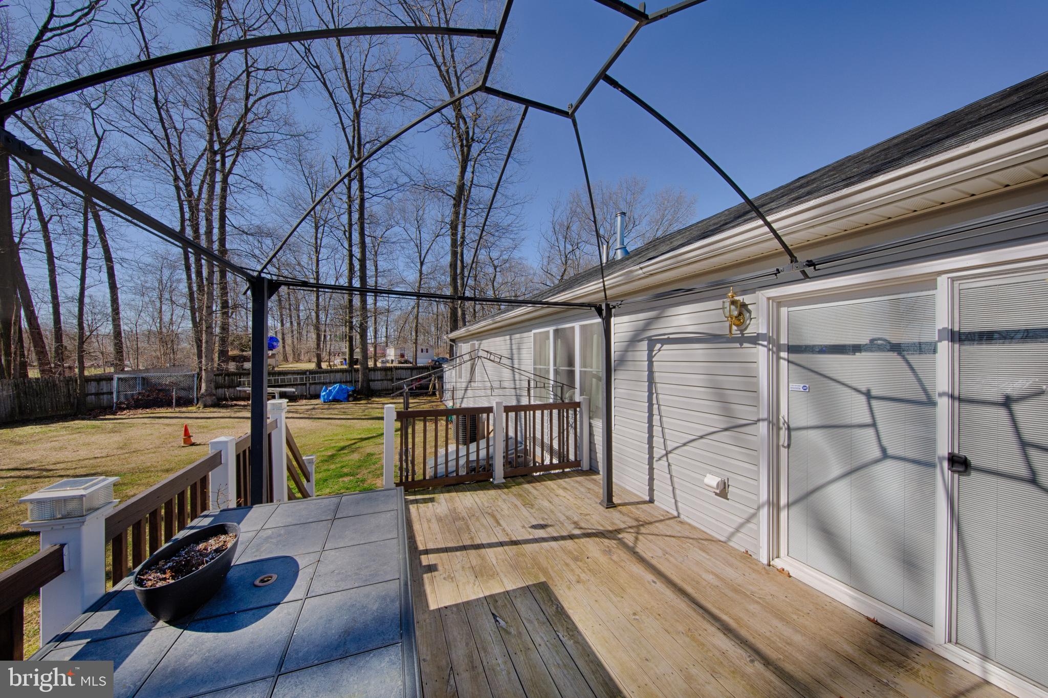 198 Clubhouse Road Delta, PA 17314 - Photo 7 of 37 DECK OVERLOOKS PRIVATE REAR YARD !!