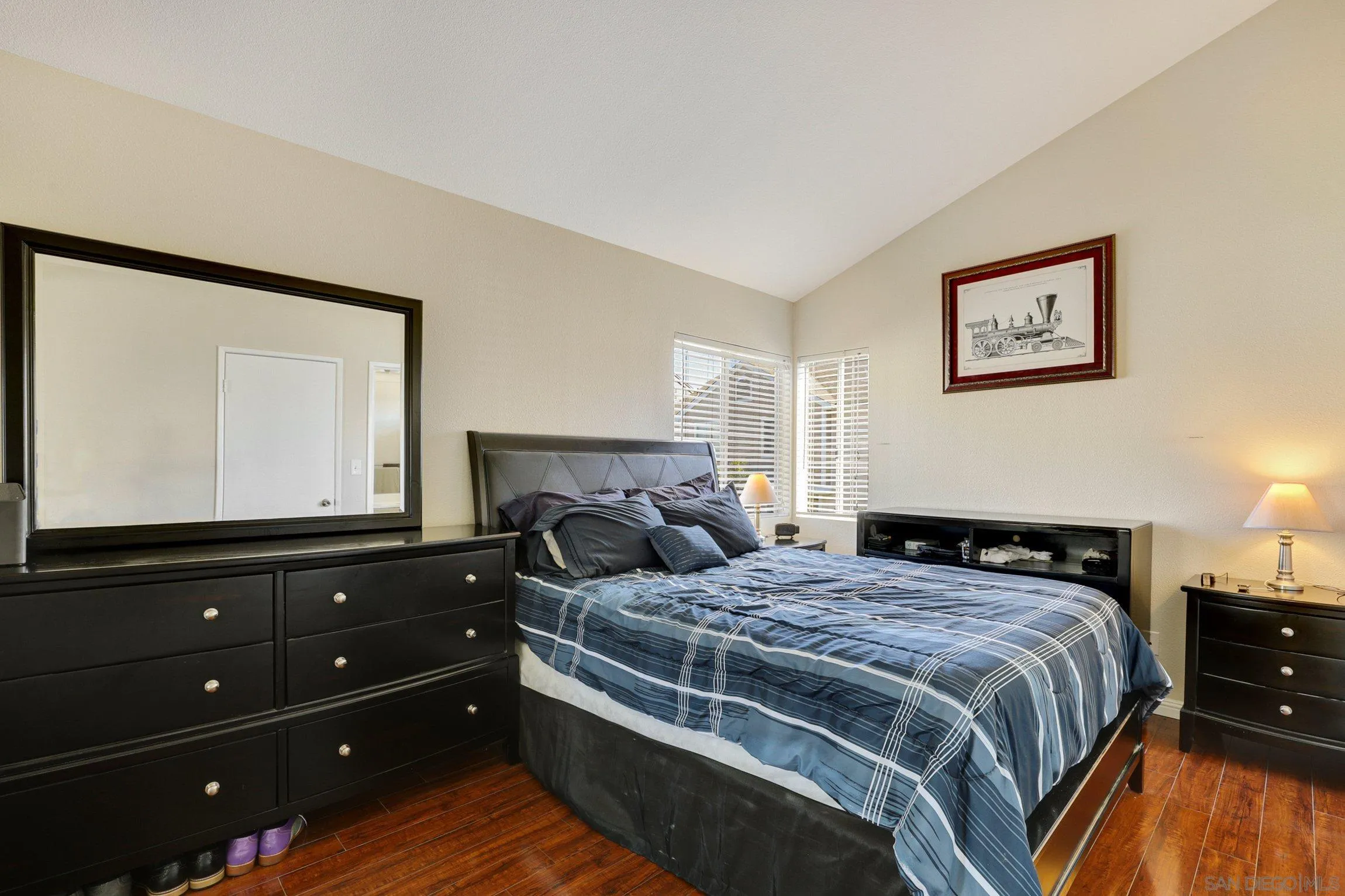 2279 Kings View Circle Spring Valley, CA 91977 - Photo 11 of 20 Gallery Image 11