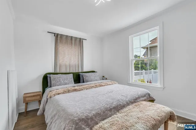 $999,900 | 416 Kingsland Avenue, Lyndhurst, NJ 07071