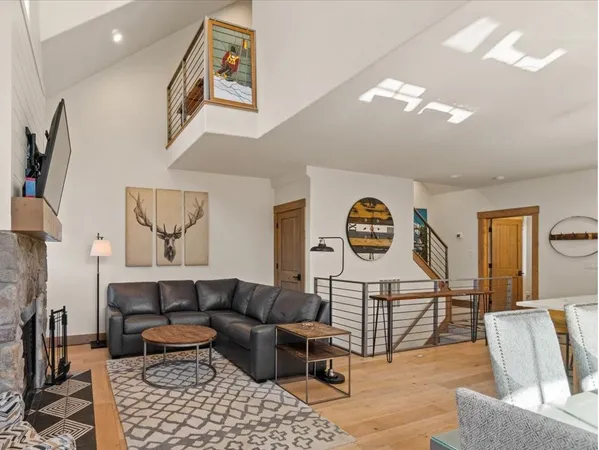 $1,185,000 | 67 Golden Bar Court, Donnelly, ID 83615