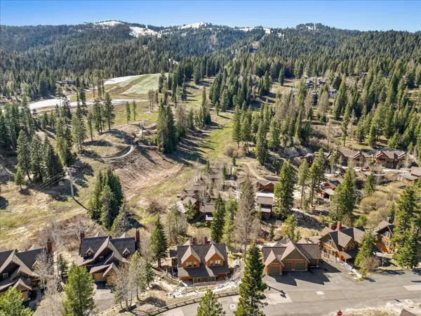 $1,185,000 | 67 Golden Bar Court, Donnelly, ID 83615