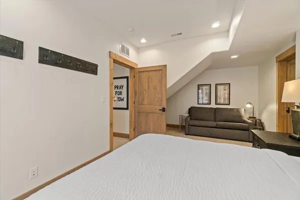 $1,185,000 | 67 Golden Bar Court, Donnelly, ID 83615