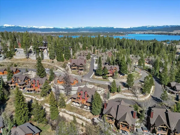 $1,185,000 | 67 Golden Bar Court, Donnelly, ID 83615