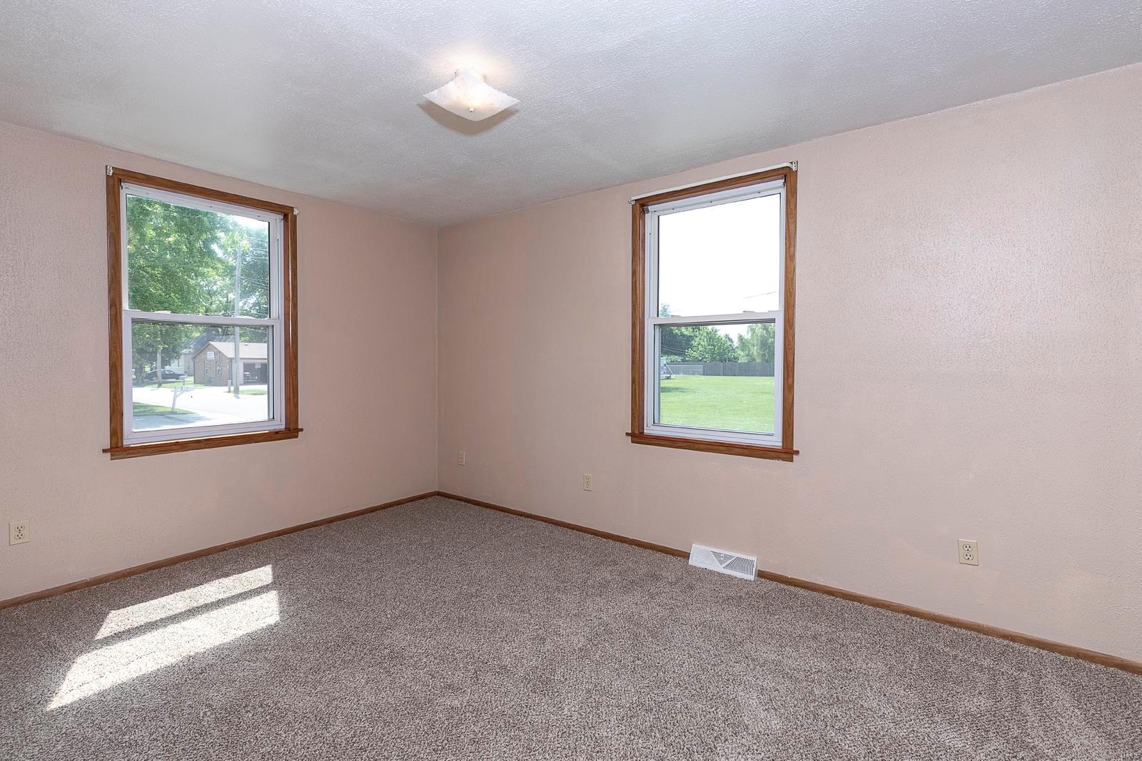 5700 Perrin Road Fairview Heights, IL 62208 - Photo 14 of 24 Gallery Image 14