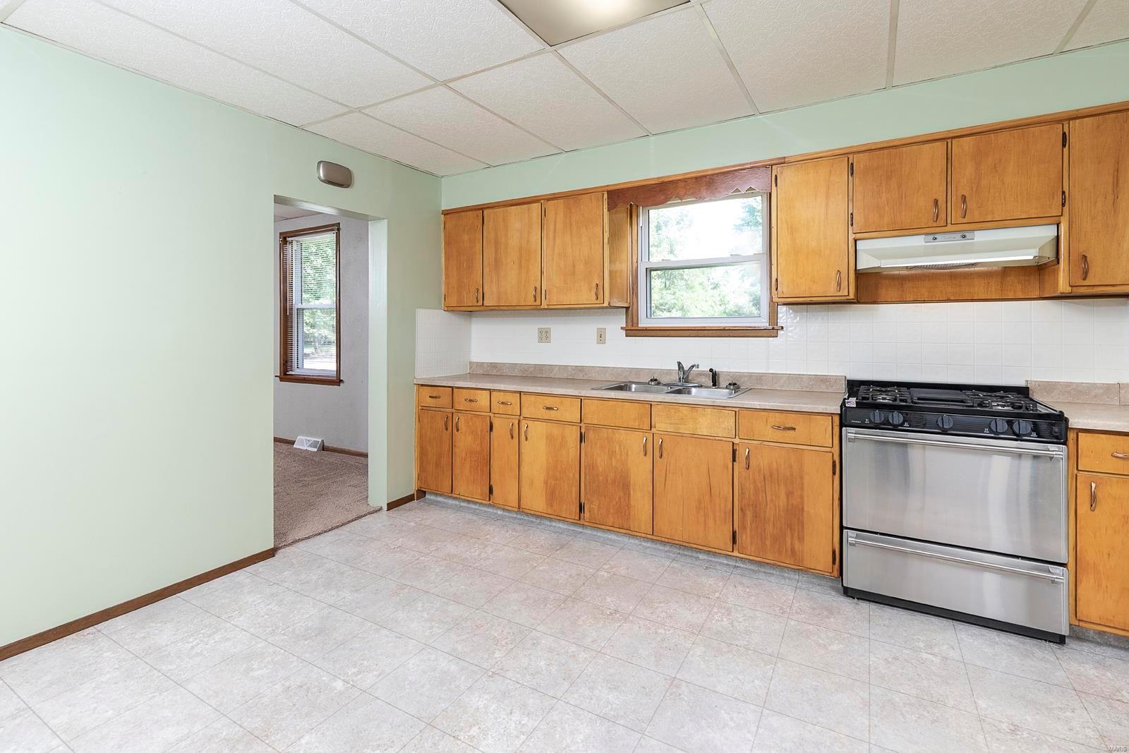 5700 Perrin Road Fairview Heights, IL 62208 - Photo 9 of 24 Gallery Image 9