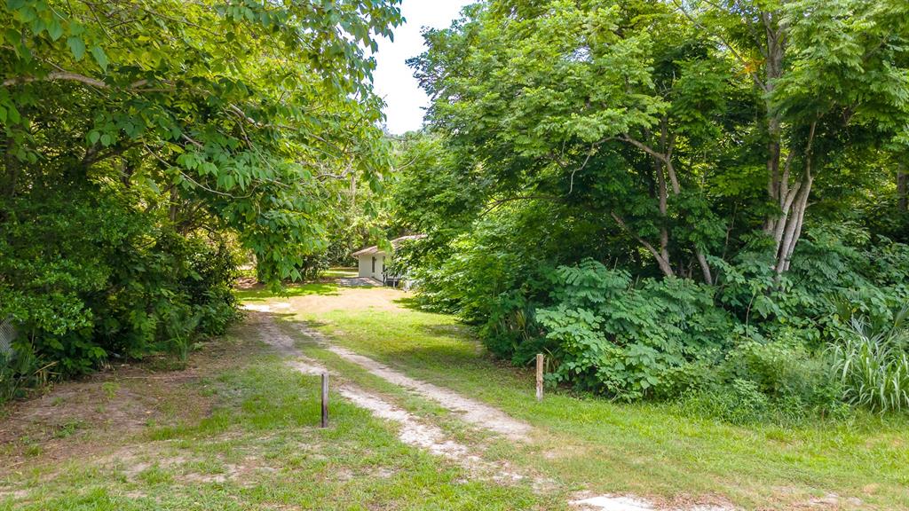 497 West Beresford Road DeLand, FL 32720 - Photo 37 of 44