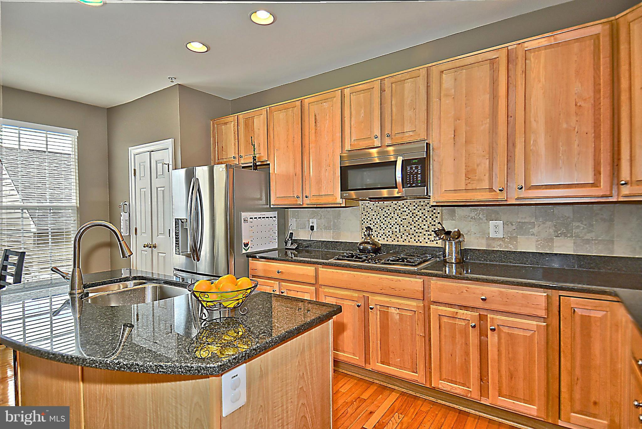 23051 Birch Mead Road Clarksburg, MD 20871 - Photo 18 of 29 Kitchen