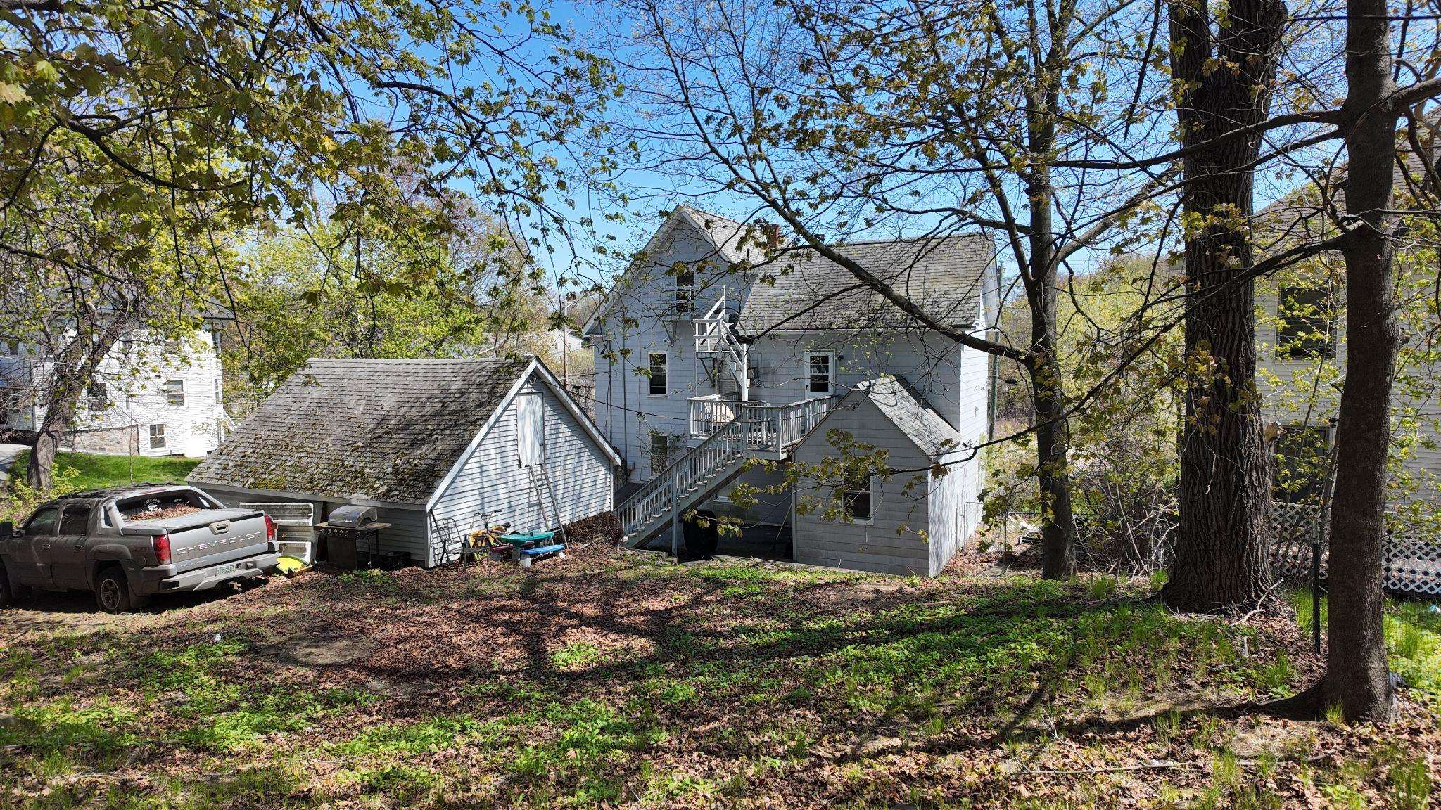 36 Elm Street Derry, NH 03038 - Photo 8 of 29