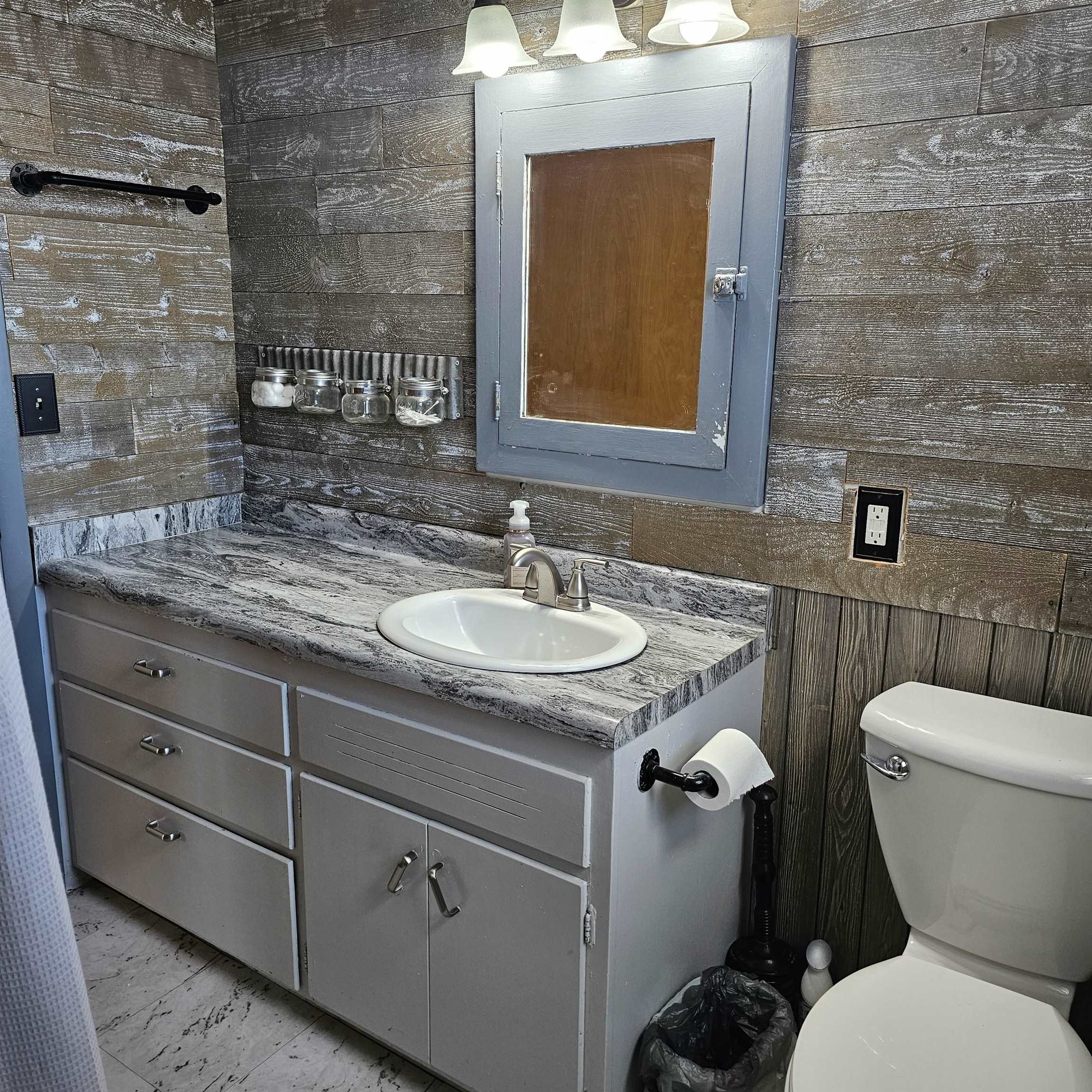 1175 Farnham Street Columbus, WI 53925 - Photo 17 of 22