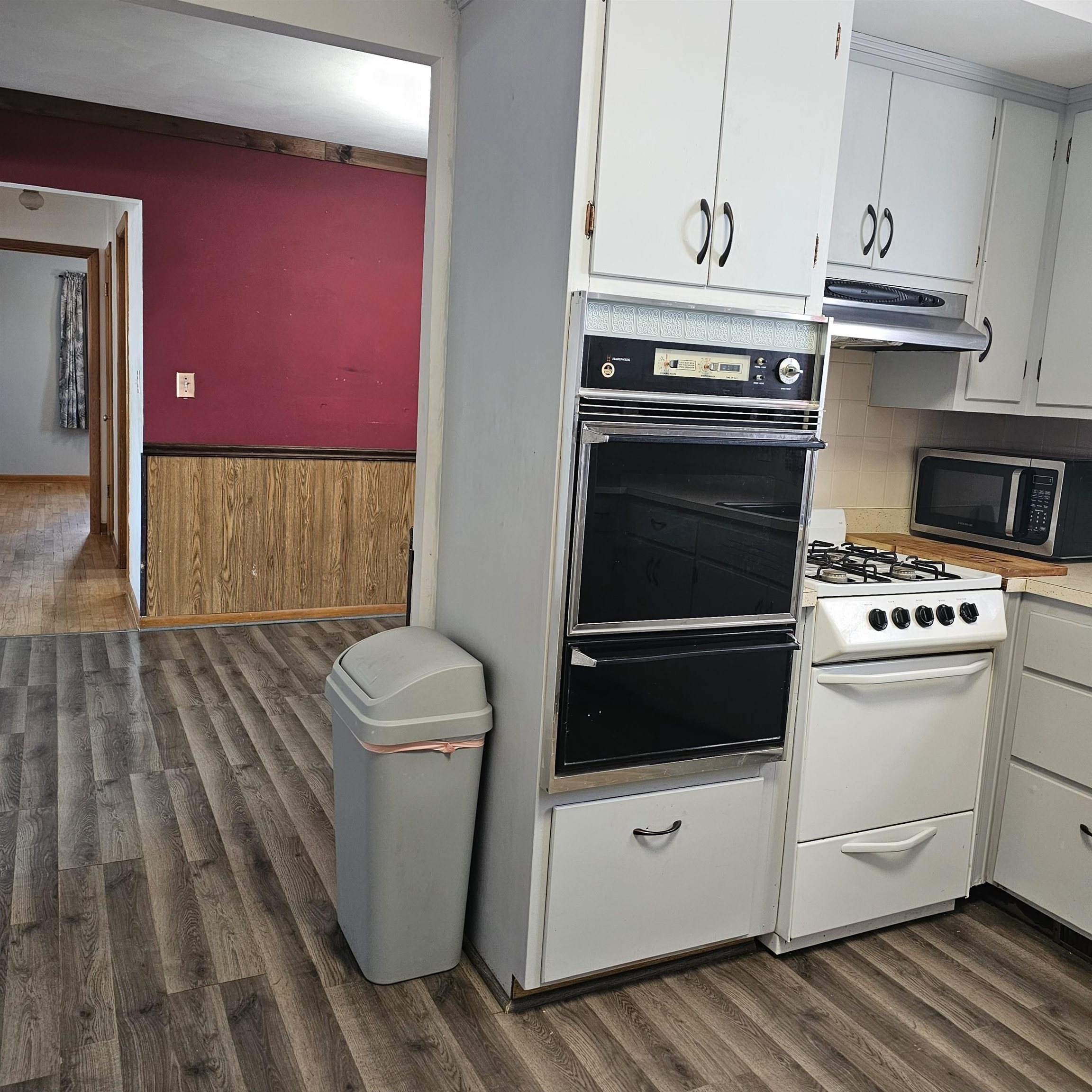 1175 Farnham Street Columbus, WI 53925 - Photo 8 of 22