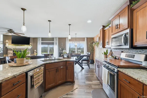 $575,000 | 5392 Kodiak Trail, Auburn, IN 46706