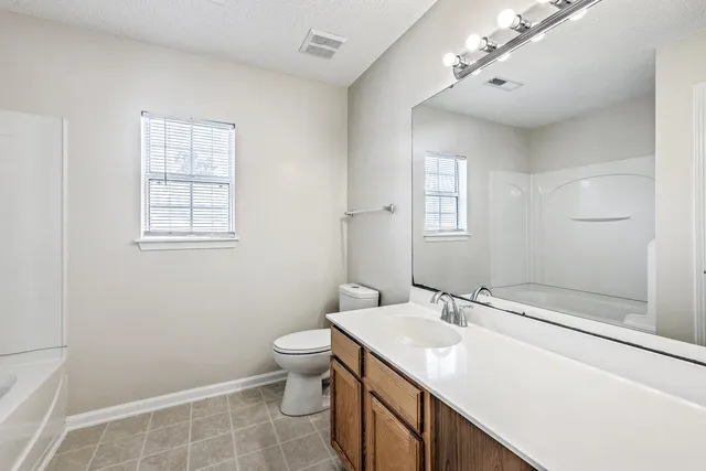 $379,900 | 5148 Ballantine Drive, Summerville, SC 29485