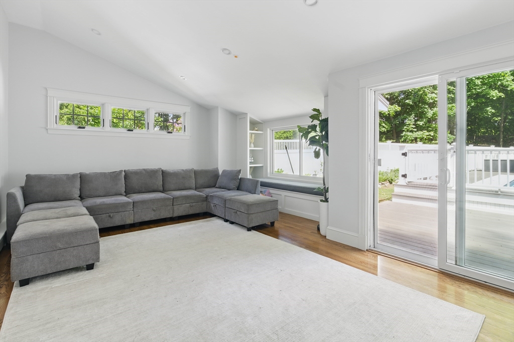 290 Lyman Road Milton, MA 02186 - Photo 14 of 41 Gallery Image 14