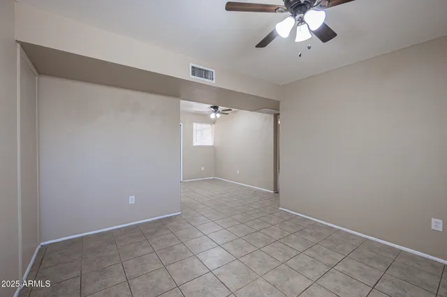 $1,095 | 1915 North 26th Place, Unit 5, Phoenix, AZ 85008