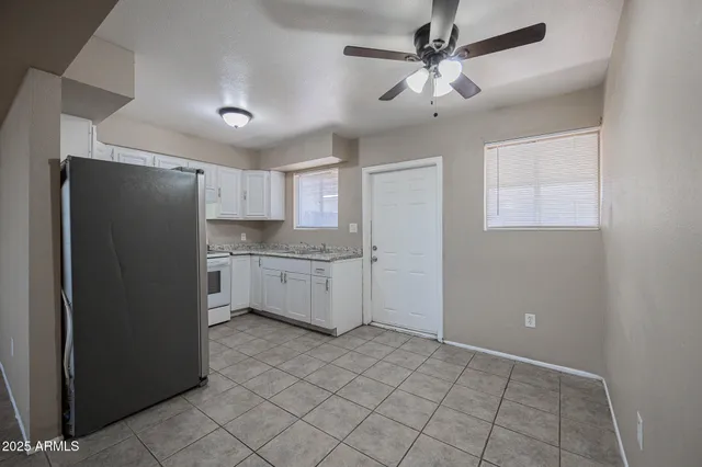 $1,095 | 1915 North 26th Place, Unit 5, Phoenix, AZ 85008