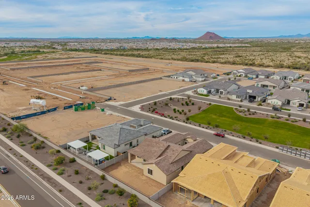 $809,500 | 13647 West Crabapple Drive, Peoria, AZ 85383