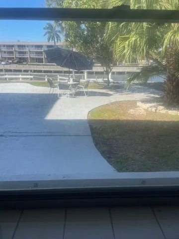 $1,700 | 467 Golden Isles Drive, Hallandale Beach, FL 33009