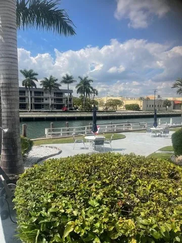 $1,700 | 467 Golden Isles Drive, Hallandale Beach, FL 33009