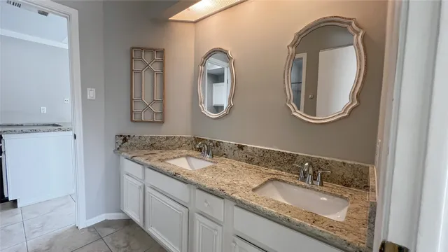 $1,900 | 16130 Seahorse Drive, Houston, TX 77062