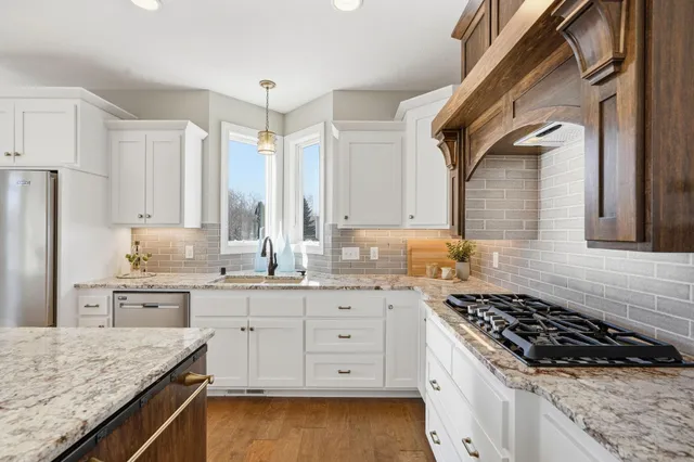 $700,000 | 11688 St Andrews Circle, Blaine, MN 55449