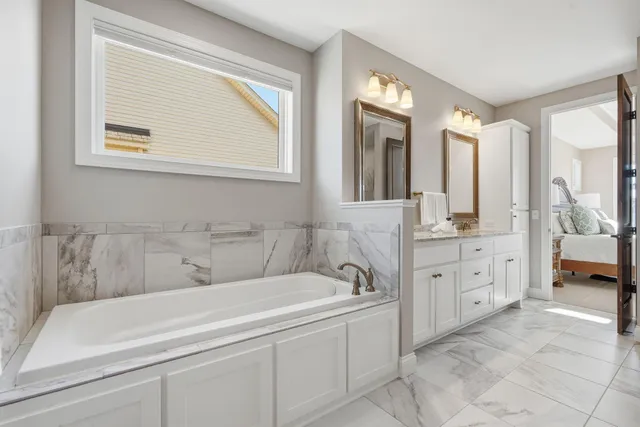 $700,000 | 11688 St Andrews Circle, Blaine, MN 55449