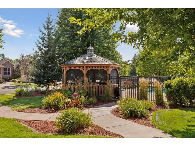 $700,000 | 11688 St Andrews Circle, Blaine, MN 55449