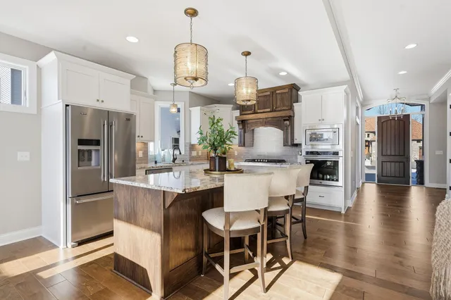 $700,000 | 11688 St Andrews Circle, Blaine, MN 55449