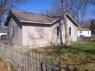 72 South Bock Road Muskegon, MI 49442 - Photo 2 of 19 Back of House - 4-28-15