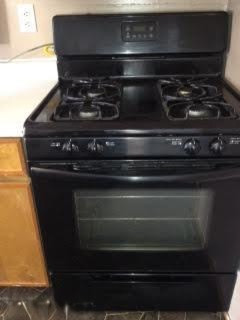 72 South Bock Road Muskegon, MI 49442 - Photo 7 of 19 Stove.jpg
