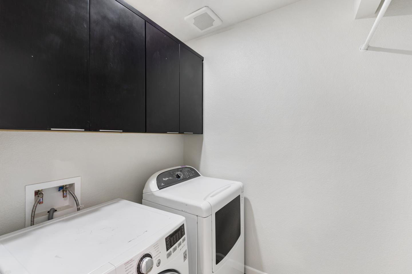 6063 Raleigh Road San Jose, CA 95123 - Photo 29 of 44 a utility room with dryer and washer