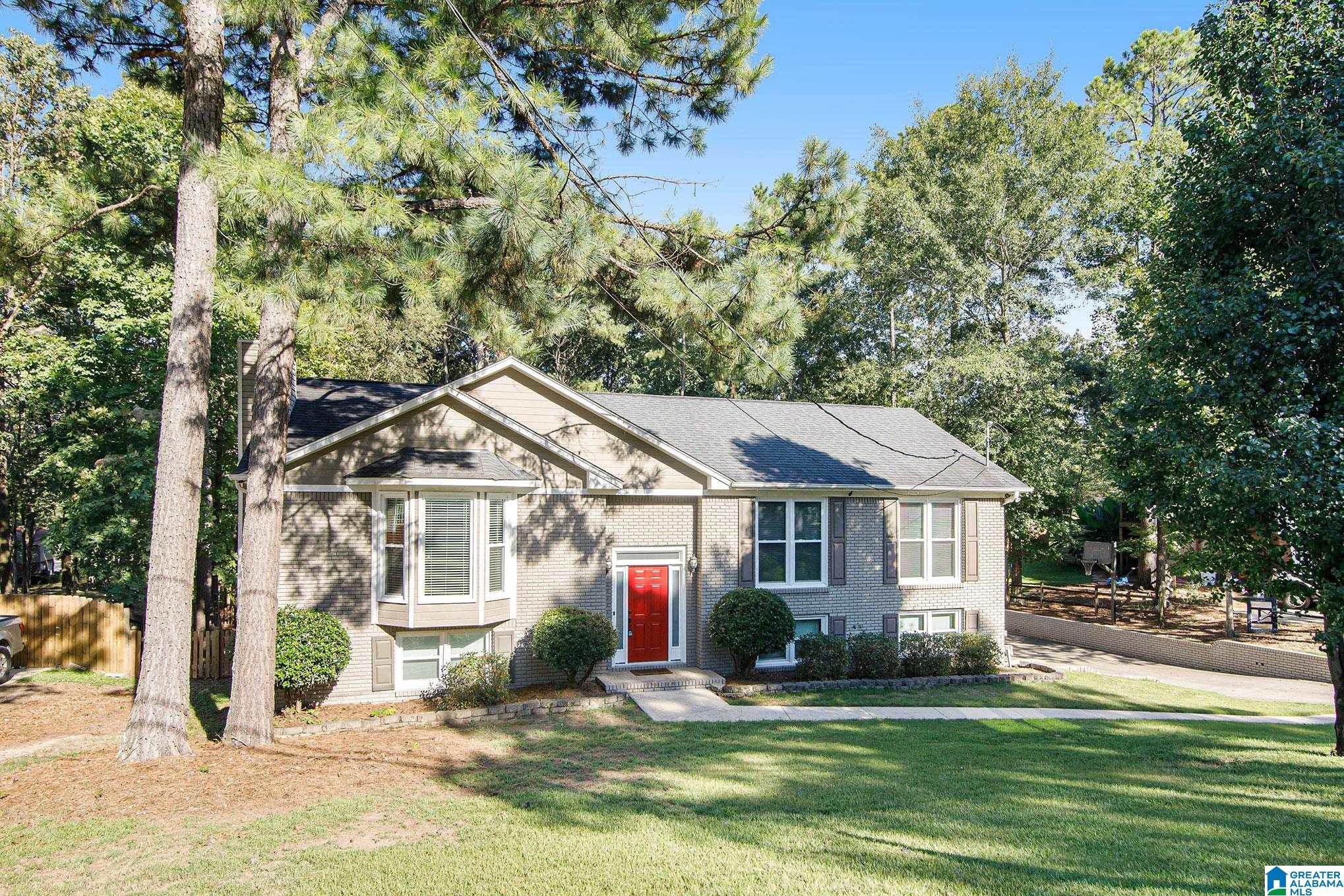 117 Milgray Lane Calera, AL 35040 - Photo 2 of 32