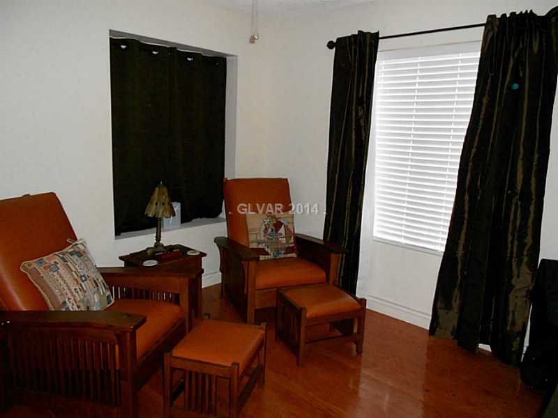 2200 South Fort Apache Road, Unit 1198 Las Vegas, NV 89117 - Photo 19 of 27 Bedroom. Third bedroom used as reading room