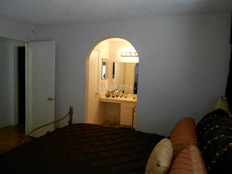 2200 South Fort Apache Road, Unit 1198 Las Vegas, NV 89117 - Photo 27 of 27 Master Bedroom. Entry to Master Bath from Master Bedroom
