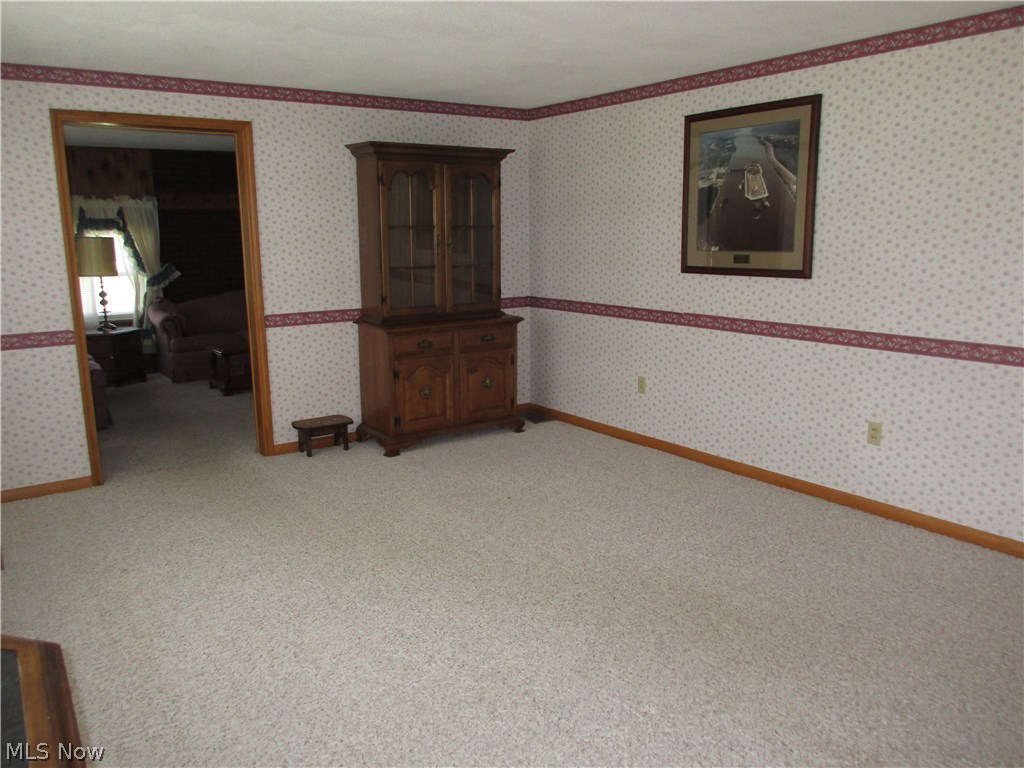 28599 Torch Road Coolville, OH 45723 - Photo 3 of 31 Living Room