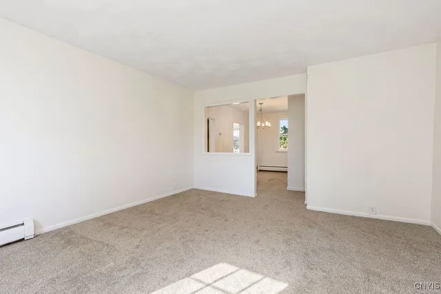 $2,100 | 3183 Mohawk Street, Paris, NY 13456