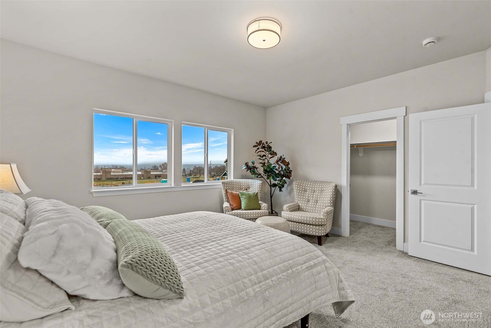 1075 Red Apple Road, Unit E18 Wenatchee, WA 98801 - Photo 21 of 32