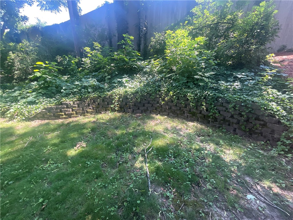 923 Harvard Street Rochester, NY 14610 - Photo 40 of 45 A view of the garden