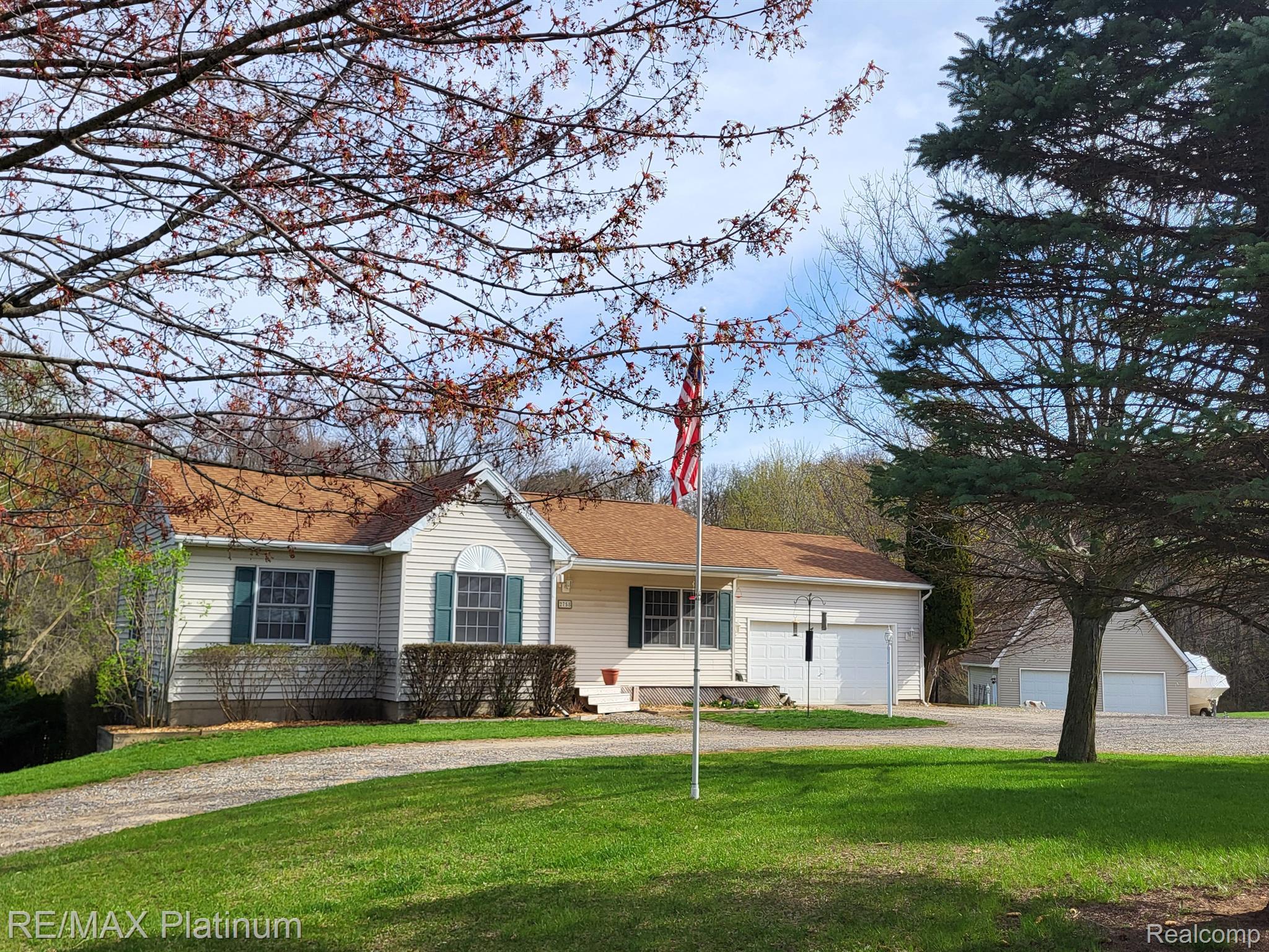 2758 Musson Road Howell, MI 48855 - Photo 25 of 35 front and property layout