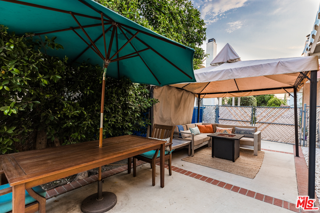 124 Le Doux Road Beverly Hills, CA 90211 - Photo 41 of 50