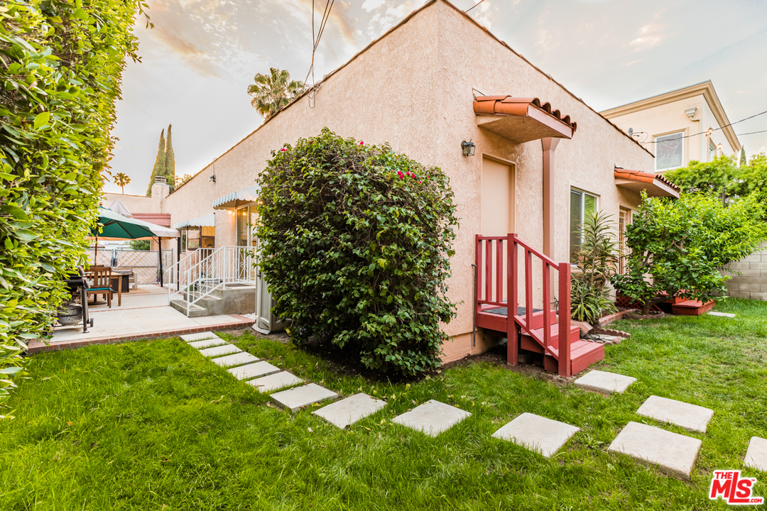 124 Le Doux Road Beverly Hills, CA 90211 - Photo 48 of 50